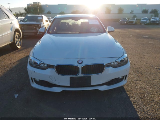 44635002 :رقم المزاد ، WBA3C1C56FK124477 vin ، 2015 Bmw 328i مزاد بيع