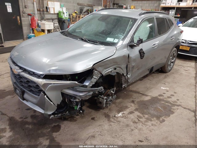 2024 CHEVROLET TRAX KL77LHE21RC239628 Photo 1