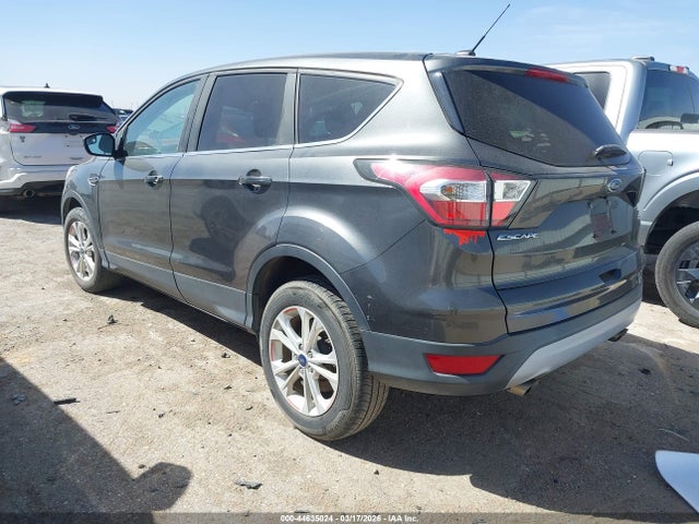 2017 Ford Escape Se მანქანა იყიდება აუქციონზე, vin: 1FMCU0GD5HUA54534, აუქციონის ნომერი: 44635024