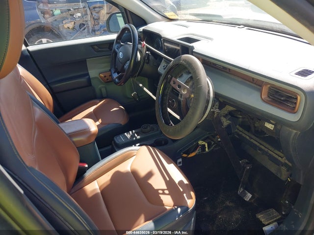 44635026 :رقم المزاد ، 3FTTW8F9XNRA05505 vin ، 2022 Ford Maverick Lariat مزاد بيع