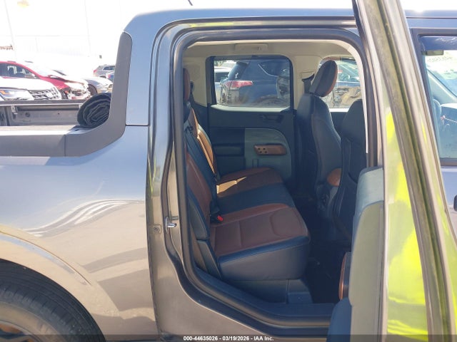 44635026 :رقم المزاد ، 3FTTW8F9XNRA05505 vin ، 2022 Ford Maverick Lariat مزاد بيع