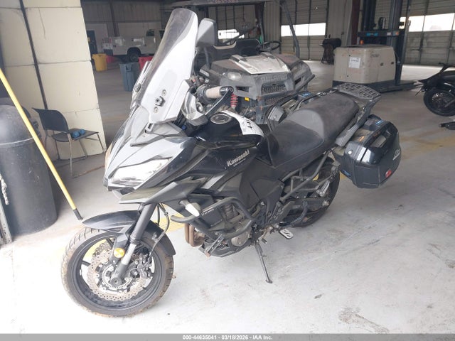 Kawasaki Lz1000 B 2015 JKALZCB13FA003594 Image 2