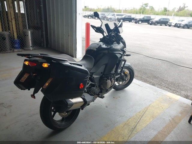 Kawasaki Lz1000 B 2015 JKALZCB13FA003594 Image 4