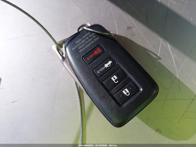 2016 LEXUS IS 200T JTHBA1D29G5014157 Photo 10