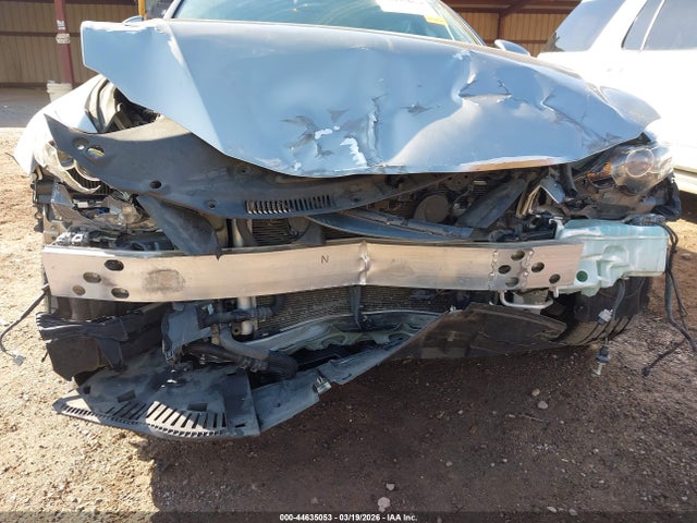 2016 LEXUS IS 200T JTHBA1D29G5014157 Photo 5