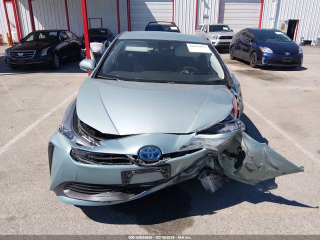 JTDKAMFU7M3132670 Toyota Prius Le