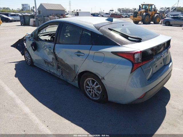 JTDKAMFU7M3132670 Toyota Prius Le