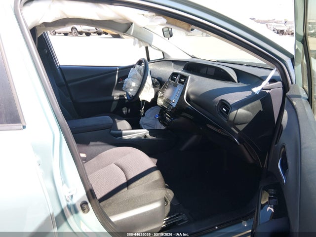 JTDKAMFU7M3132670 Toyota Prius Le