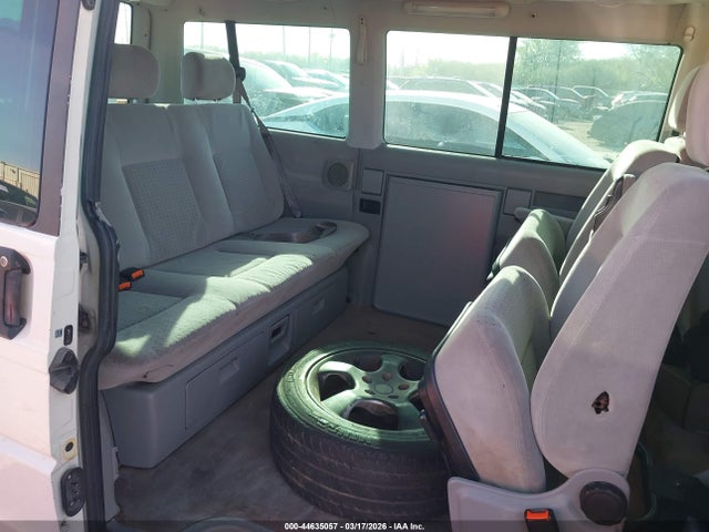 44635057 :رقم المزاد ، WV2MB47051H153048 vin ، 2001 Volkswagen Eurovan Mv مزاد بيع