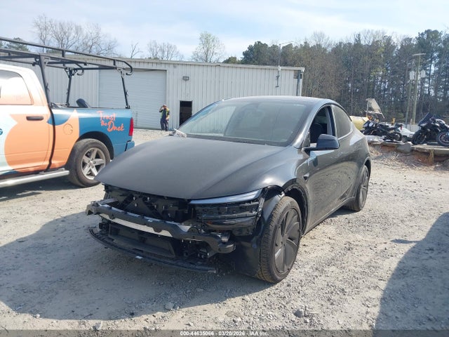 7SAYGDED4TF376792 Tesla Model Y Premium Rear-wheel Drive/standard Rear-wheel Drive