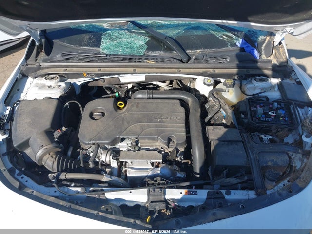 1G1ZD5ST3SF129729 Chevrolet Malibu Fwd 1lt