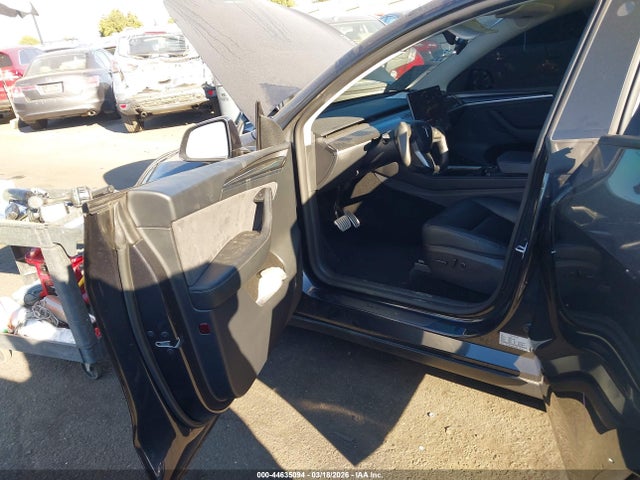 7SAYGDEF9SF221624 Tesla Model Y Performance Dual Motor All-wheel Drive
