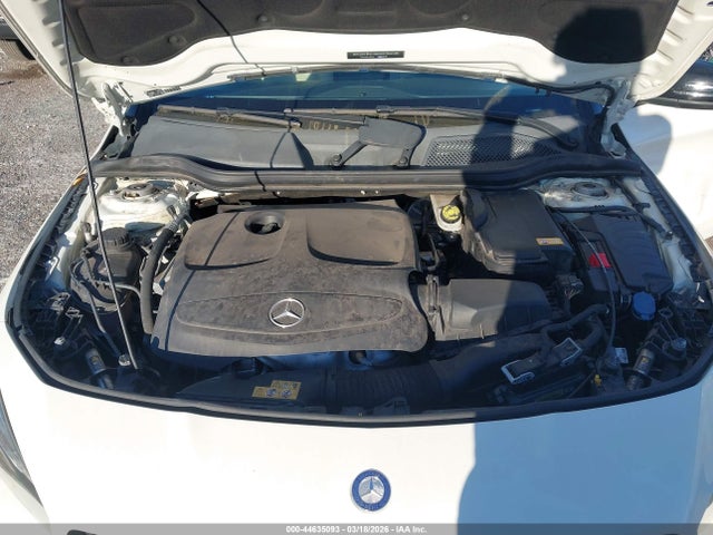 2016 Mercedes-benz Cla 250 მანქანა იყიდება აუქციონზე, vin: WDDSJ4EB8GN318233, აუქციონის ნომერი: 44635093