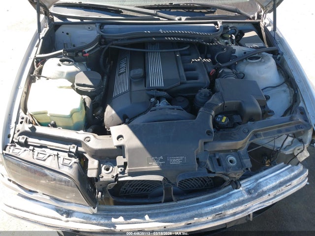 44635113 :رقم المزاد ، WBAAM3333XFP59553 vin ، 1999 Bmw 323i مزاد بيع