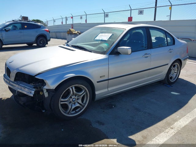 44635113 :رقم المزاد ، WBAAM3333XFP59553 vin ، 1999 Bmw 323i مزاد بيع