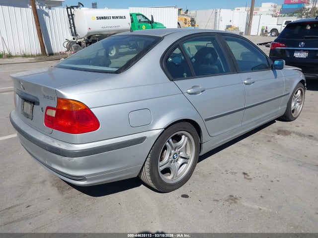 44635113 :رقم المزاد ، WBAAM3333XFP59553 vin ، 1999 Bmw 323i مزاد بيع