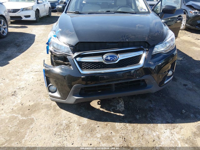 Продаж на аукціоні авто 2017 Subaru Crosstrek 2.0i Premium, vin: JF2GPABCXH8216783, номер лоту: 44635115