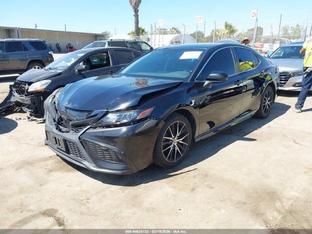 4T1G11AK3MU525582 Toyota CAMRY SE