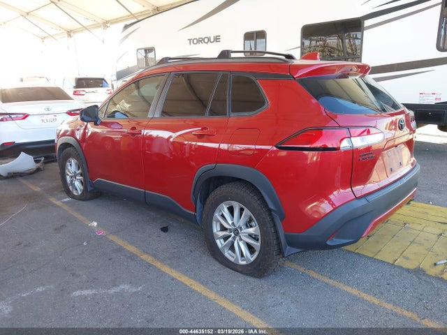 Toyota Corolla Cross Le 2022 7MUCAAAG3NV025612 Image 3