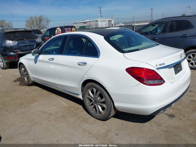 55SWF4KB0HU211077 Mercedes-Benz C 300 4matic