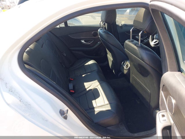 55SWF4KB0HU211077 Mercedes-Benz C 300 4matic
