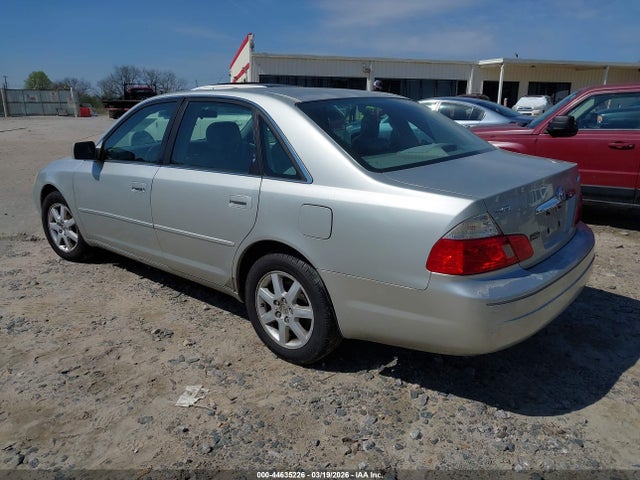 2003 TOYOTA AVALON 4T1BF28B63U322823 Photo 2