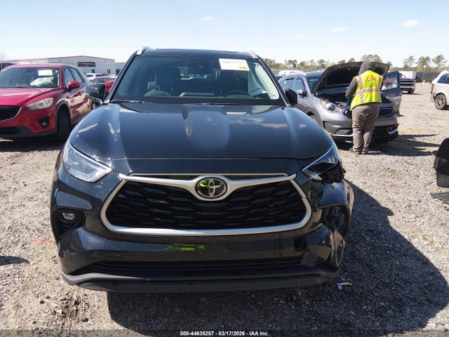 2023 Toyota Highlander Xle მანქანა იყიდება აუქციონზე, vin: 5TDKDRAHXPS009821, აუქციონის ნომერი: 44635257