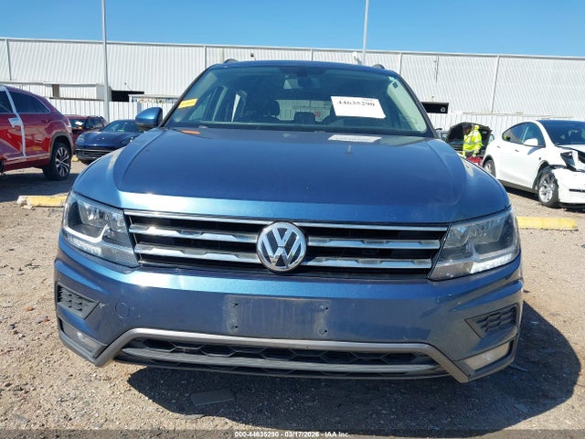 Продаж на аукціоні авто 2018 Volkswagen Tiguan 2.0t Se/2.0t Sel, vin: 3VV3B7AX7JM018720, номер лоту: 44635290
