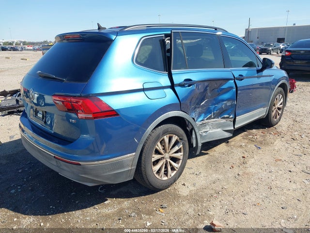 Продаж на аукціоні авто 2018 Volkswagen Tiguan 2.0t Se/2.0t Sel, vin: 3VV3B7AX7JM018720, номер лоту: 44635290