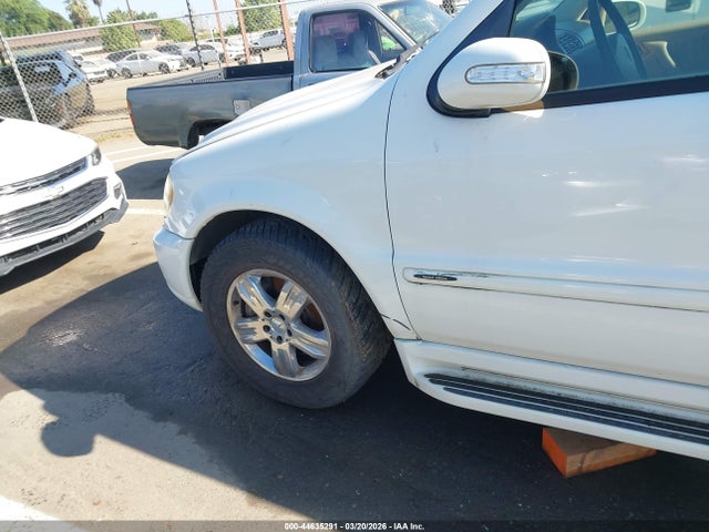 Продаж на аукціоні авто 2005 Mercedes-benz Ml 500 4matic, vin: 4JGAB75EX5A543221, номер лоту: 44635291