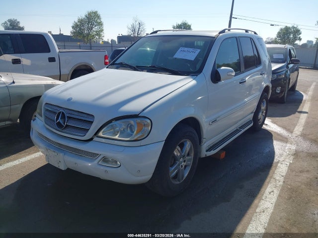 Продаж на аукціоні авто 2005 Mercedes-benz Ml 500 4matic, vin: 4JGAB75EX5A543221, номер лоту: 44635291