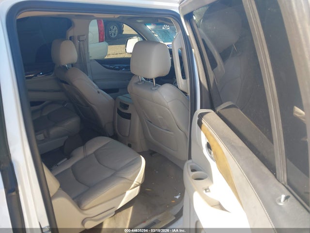 Продажа на аукционе авто 2019 Cadillac Escalade Esv Luxury, vin: 1GYS3HKJ0KR406647, номер лота: 44635294
