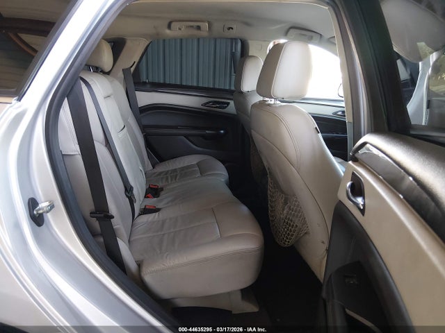 3GYFNAE36ES630555 Cadillac Srx Standard