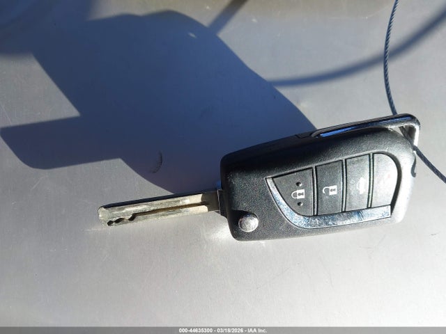 4T1B11HK7JU132017 Toyota CAMRY LE