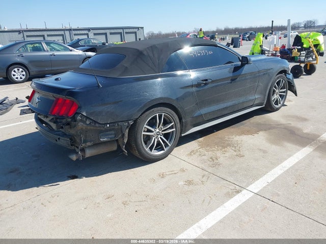 Ford Mustang Ecoboost Premium 2017 1FATP8UH2H5293279 Image 4