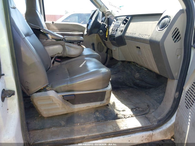 2008 FORD F-250 1FTSX20528EE05819 Photo 4