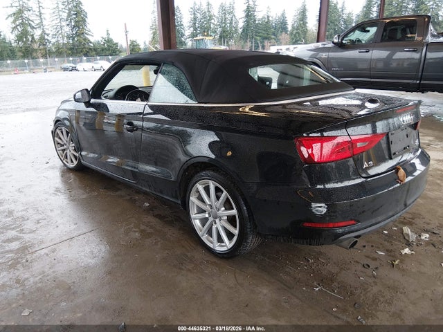 2016 AUDI A3 WAU38LFF5G1081842 Photo 2
