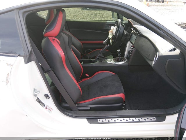 Toyota 86 GT 2019 JF1ZNAE14K9700348 Image 5