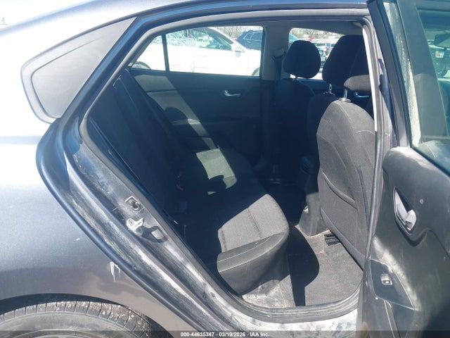 3KPA24AB3KE198198 KIA RIO S