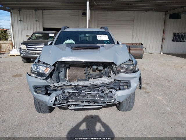 5TFCZ5AN1HX120323 Toyota Tacoma Trd Pro