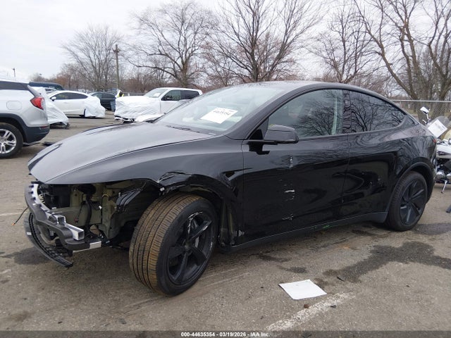 2026 Tesla Model Y Long Range Launch Series/premium All-wheel Drive მანქანა იყიდება აუქციონზე, vin: 7SAYGDEE0TA431194, აუქციონის ნომერი: 44635354