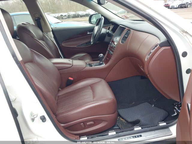 44635359 :رقم المزاد ، JN1BJ0RR0GM261626 vin ، 2016 Infiniti Qx50 مزاد بيع