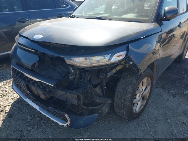 KNDJ23AU8L7011521 KIA SOUL S