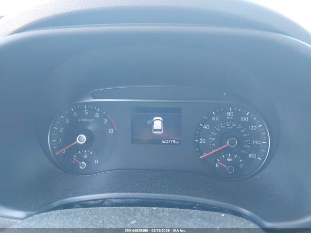 KNDJ23AU8L7011521 KIA SOUL S