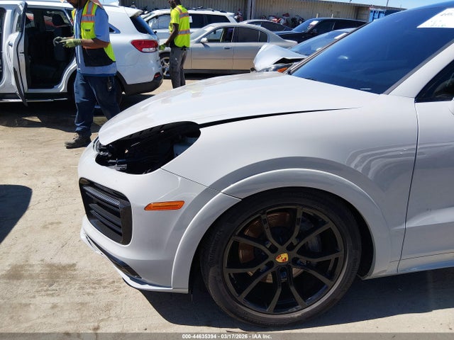 Porsche Cayenne 2023 WP1BB2AYXPDA30563 Image 17