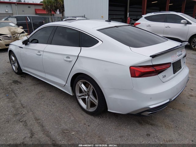 2021 Audi A5 Sportback Premium Plus 45 Tfsi Quattro S Tronic მანქანა იყიდება აუქციონზე, vin: WAUFACF51MA054853, აუქციონის ნომერი: 44635412