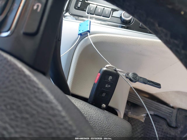 44635428 :رقم المزاد ، 1VWBP7A36DC117850 vin ، 2013 Volkswagen Passat 2.5l Se مزاد بيع