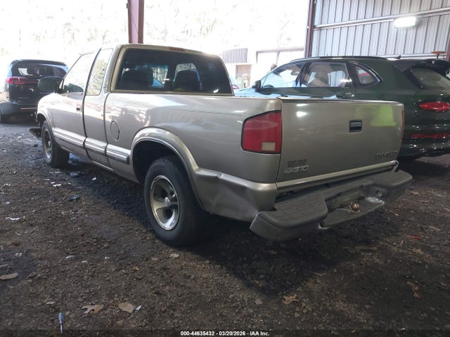 2001 CHEVROLET S-10 1GCCS19W518110808 Photo 2