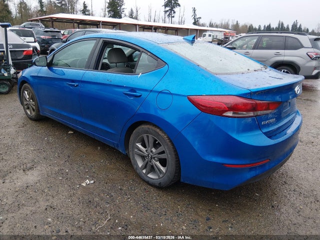 KMHD84LF3HU172699 Hyundai ELANTRA SE