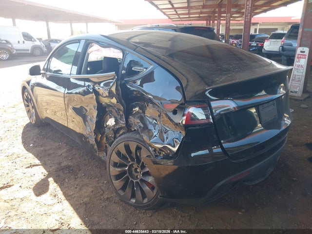 2023 TESLA MODEL Y 7SAYGDEF8PF795509 Photo 2